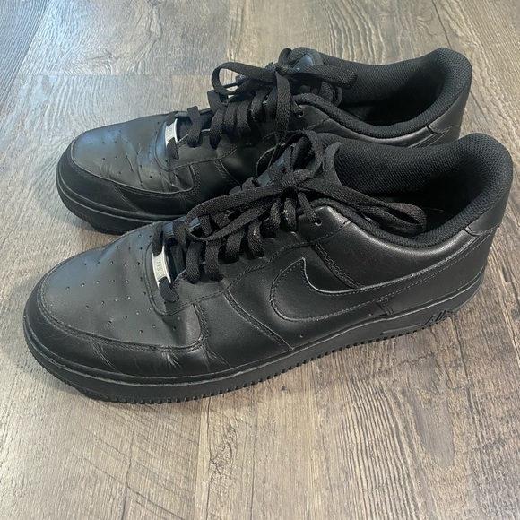 NIKE Air Force 1 Mens Sneakers